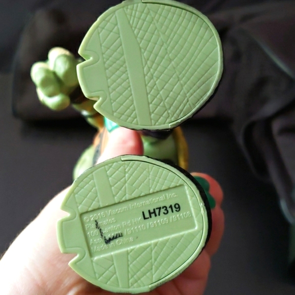 ⚡ Host Pick ⚡ 🦝TMNT Mutant XL Super Ninja Donatello - Picture 4 of 4